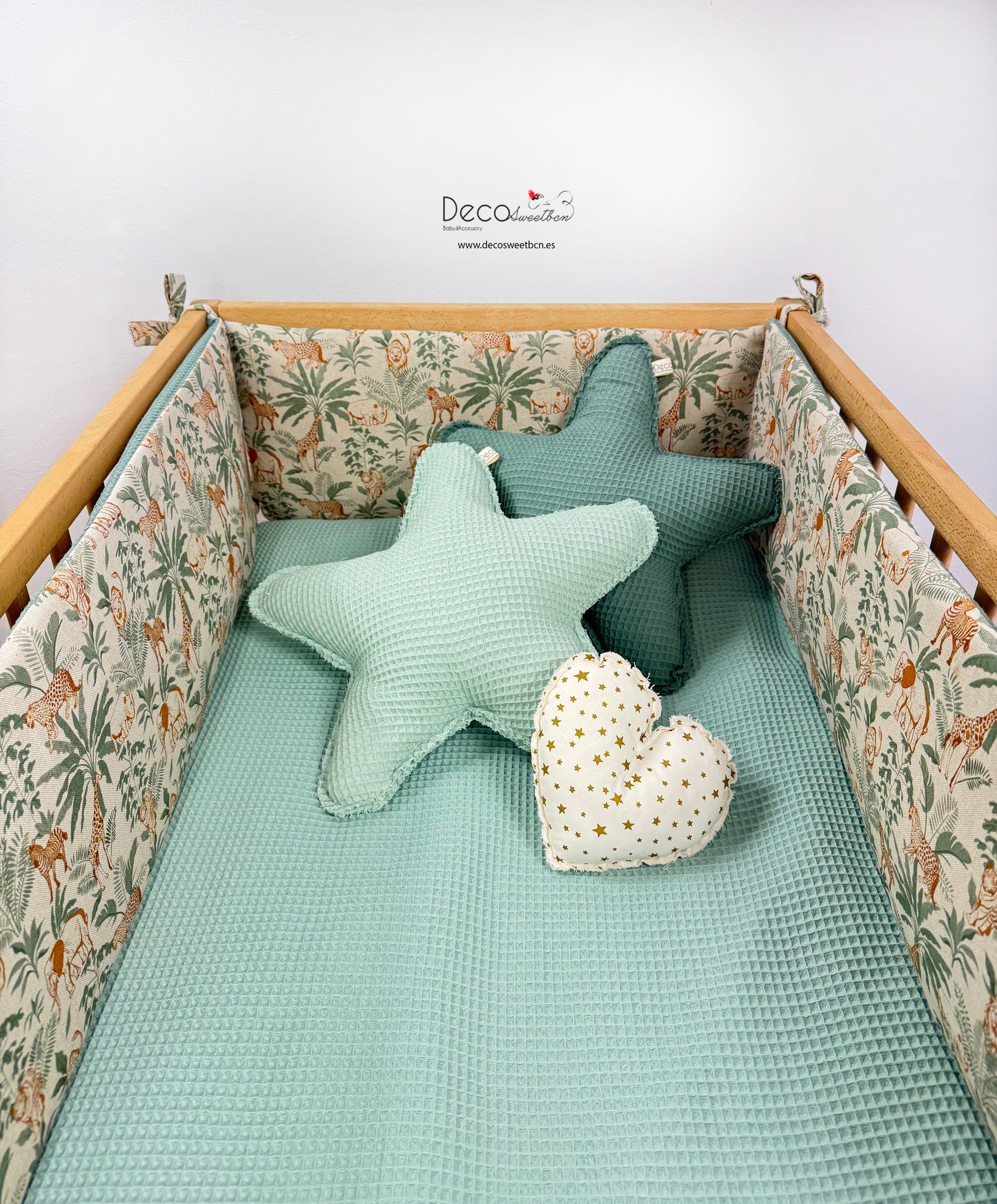 Protector de cuna básico - animal savage