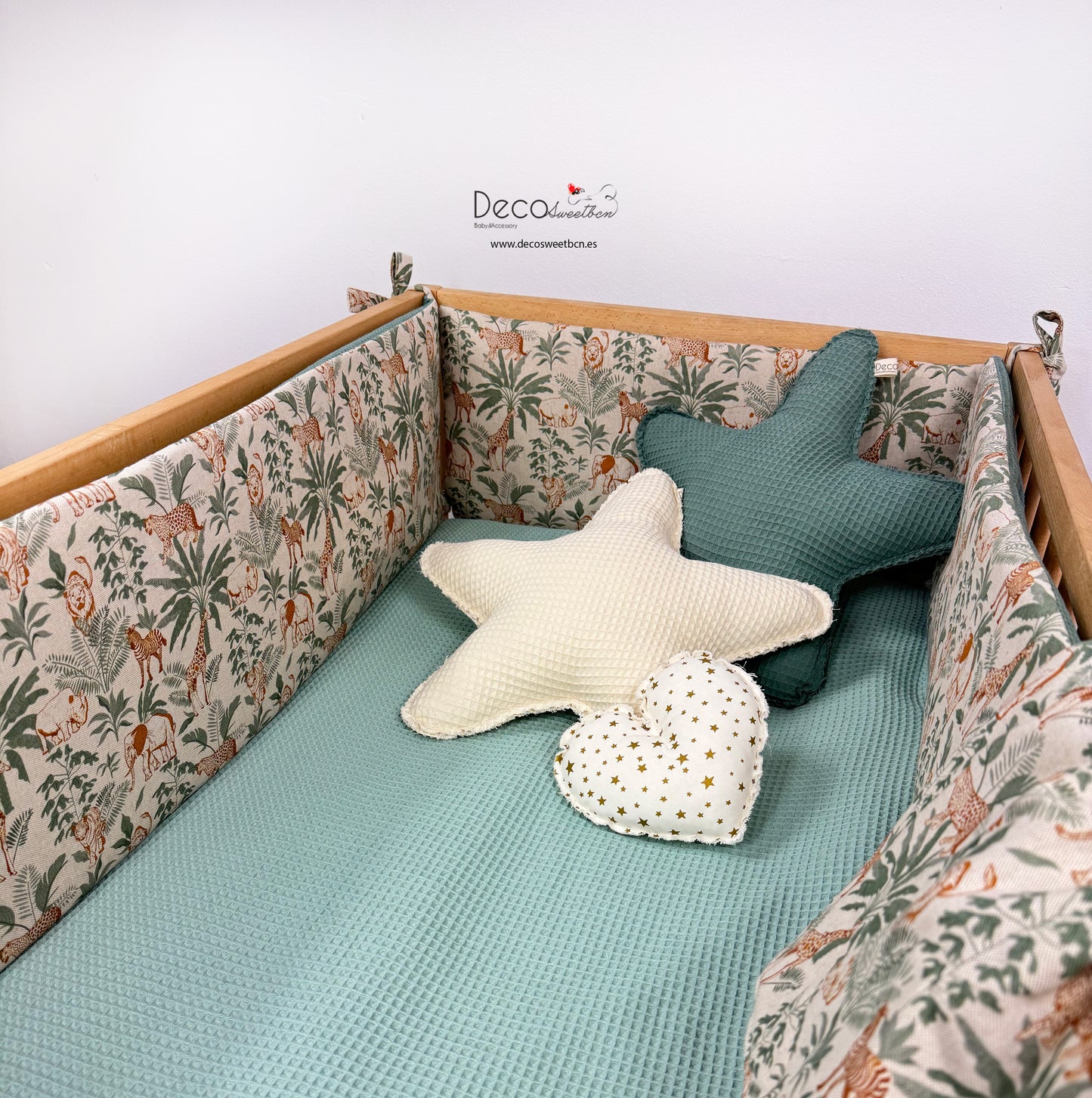 Protector de cuna básico - animal savage