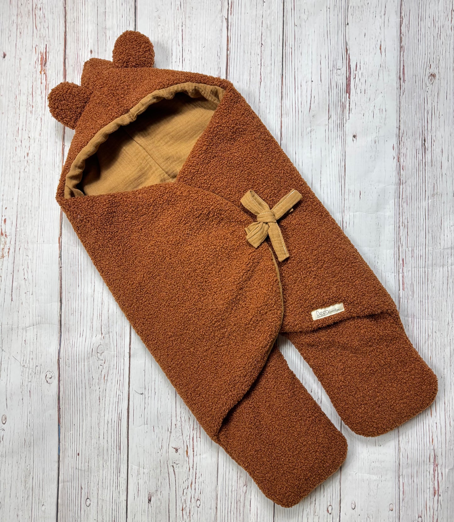 Baby oso invierno