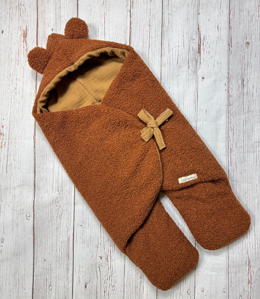 Baby oso invierno