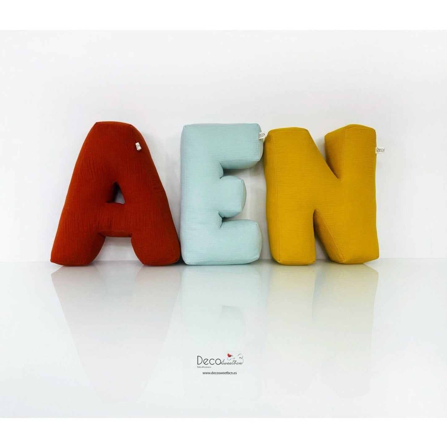 COJÍN LETRA - MUSELINA - Decosweetbcn